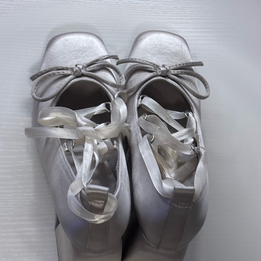 Cider Cream Women's Ballet Chunky Heels